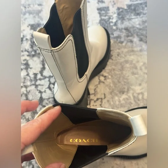 Coach Alexa Chelsea Boots White Leather Streetwear Chunky Heel Sz 8 - Picture 7 of 12